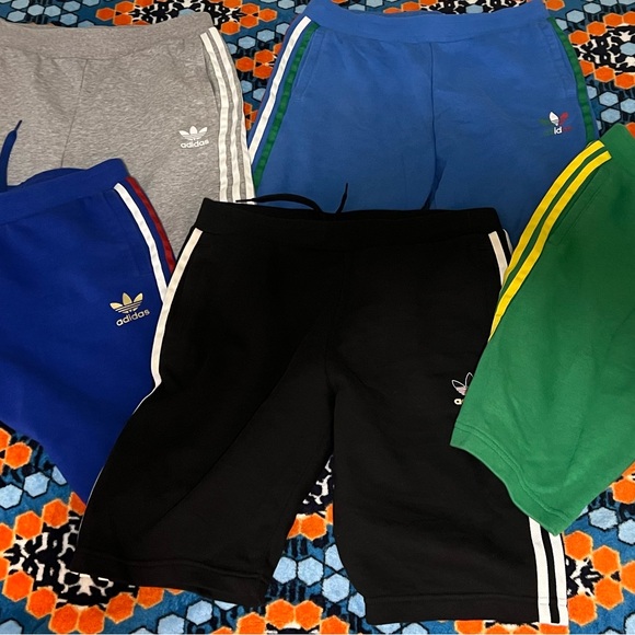 Adidas Big Boys Cotton 3 Stripe shorts 5 in set - Picture 2 of 5